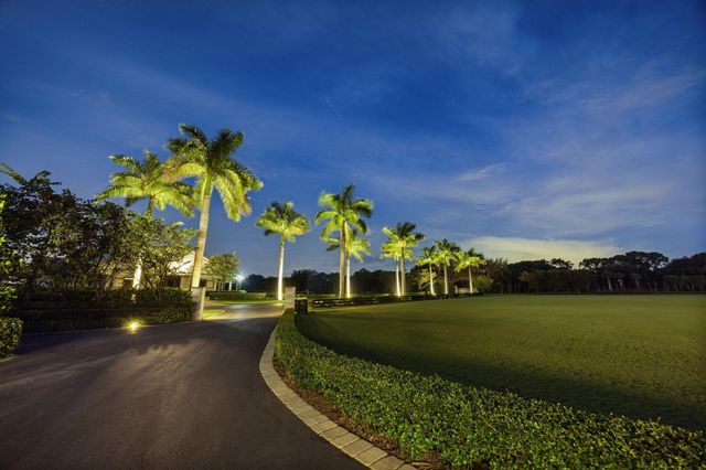 15527 Imperial Point Lane, Wellington, FL 33414