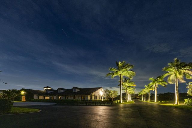 15527 Imperial Point Lane, Wellington, FL 33414