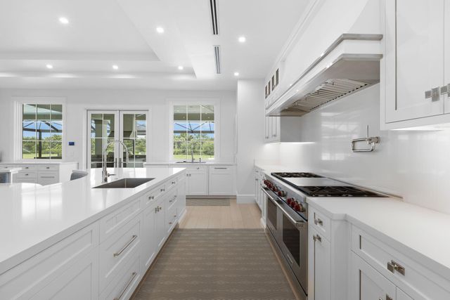 15527 Imperial Point Lane, Wellington, FL 33414