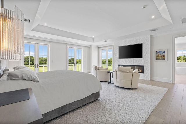 15527 Imperial Point Lane, Wellington, FL 33414