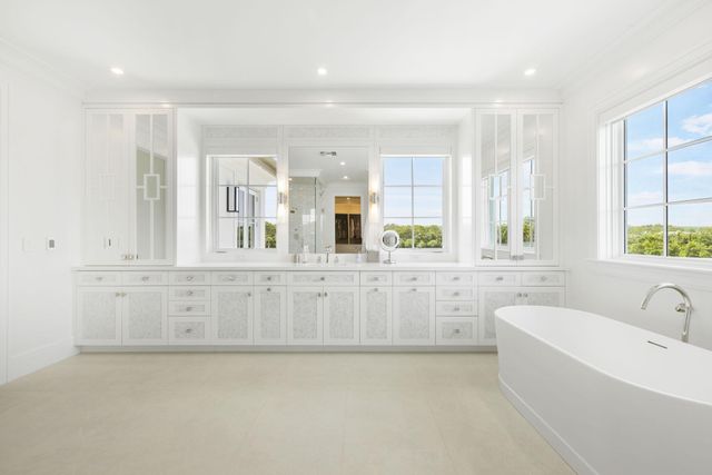 15527 Imperial Point Lane, Wellington, FL 33414