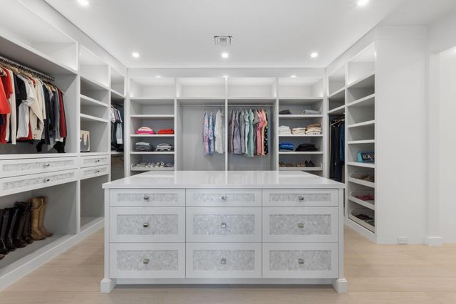 15527 Imperial Point Lane, Wellington, FL 33414