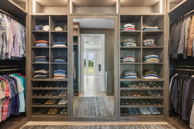 15527 Imperial Point Lane, Wellington, FL 33414