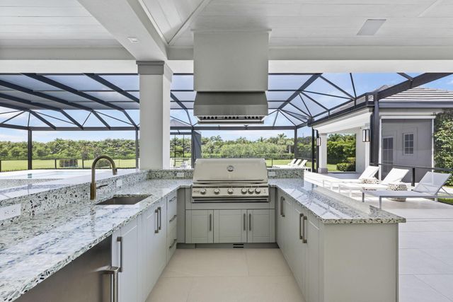 15527 Imperial Point Lane, Wellington, FL 33414