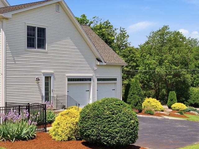 7 Stone Road, Millbury, MA 01527