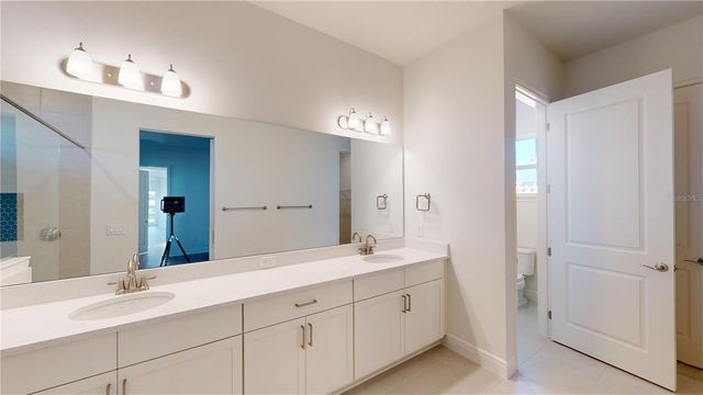 10173 GOBAT ALLEY, Orlando, FL 32827