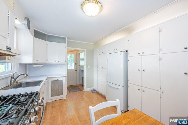 5 Myrtle Avenue, Caldwell, NJ 07006