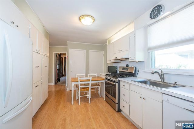 5 Myrtle Avenue, Caldwell, NJ 07006