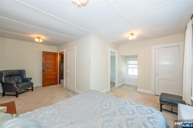 5 Myrtle Avenue, Caldwell, NJ 07006