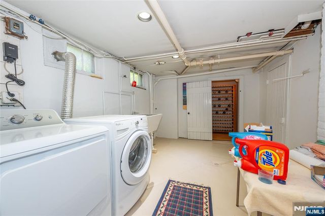 5 Myrtle Avenue, Caldwell, NJ 07006