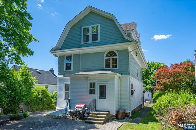 5 Myrtle Avenue, Caldwell, NJ 07006