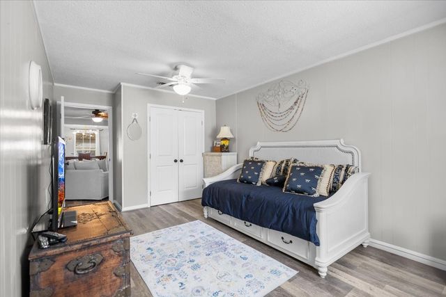 333 Lakeview Drive, Hideaway, TX 75771