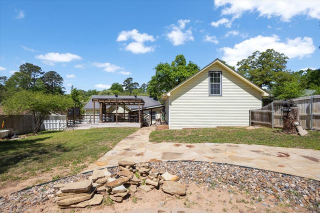 333 Lakeview Drive, Hideaway, TX 75771