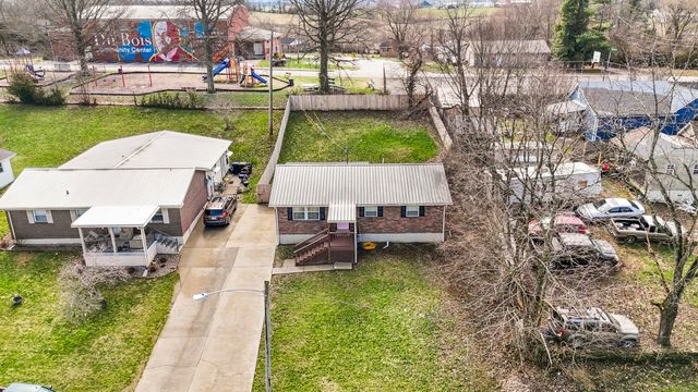 110 Rose Court, Mt Sterling, KY 40353
