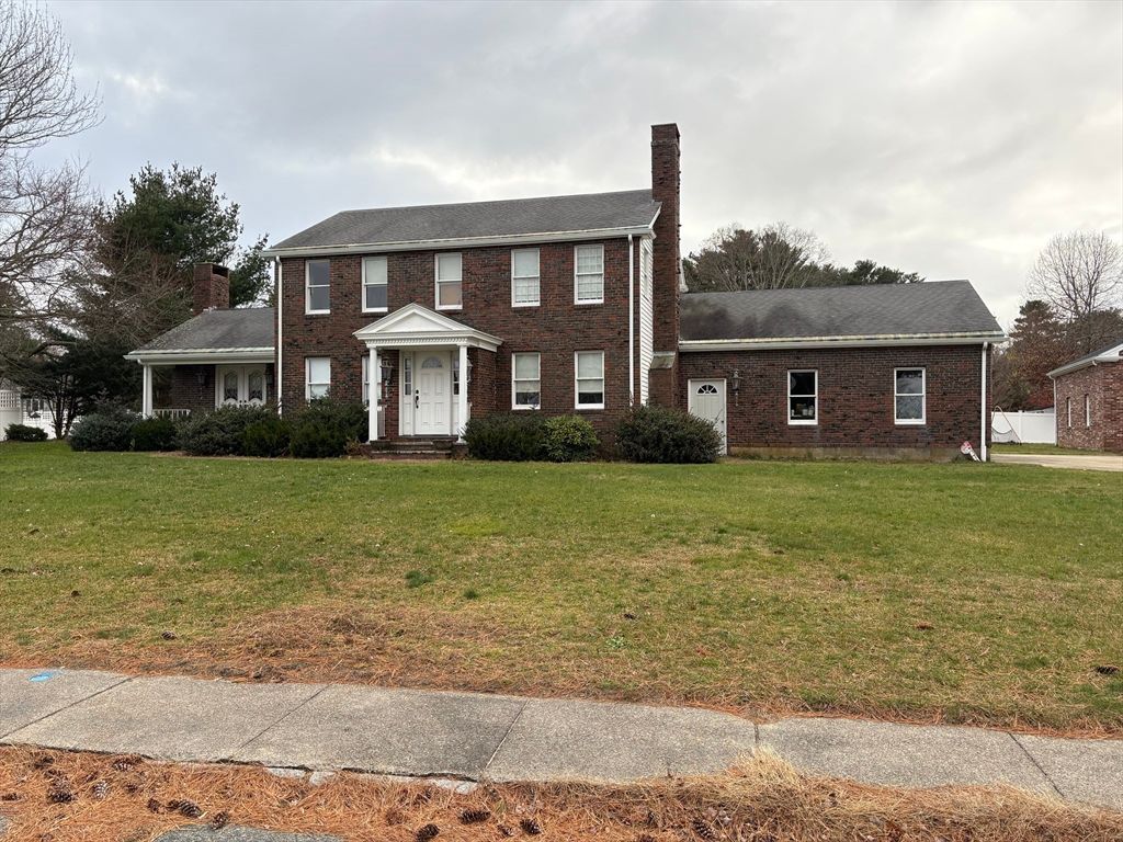 92 Salt Meadow Waye, Marshfield, MA 02050