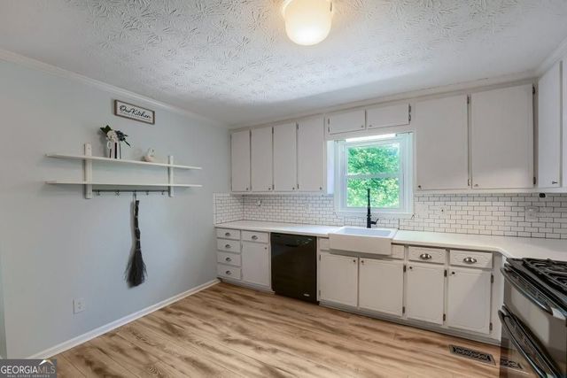 1504 Mill Creek Court SW, Marietta, GA 30008