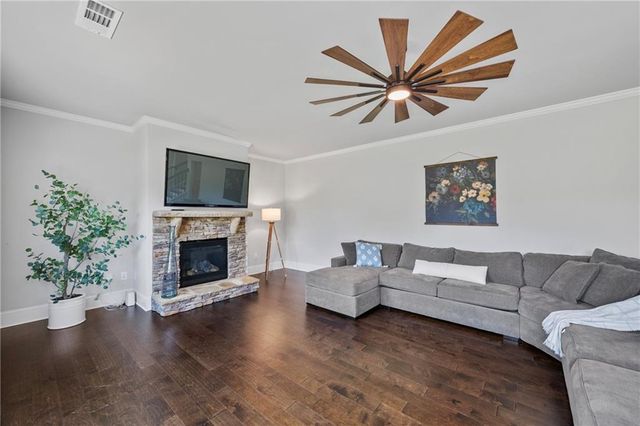 6780 Rambling Vale, Cumming, GA 30028