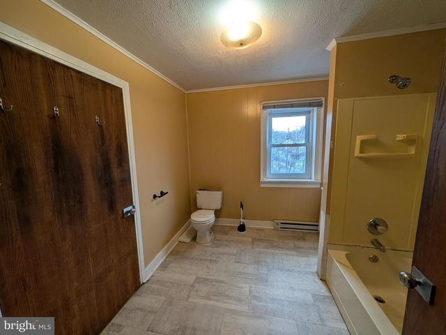 2086 PENNINGTON RD, Warriors Mark, PA 16877