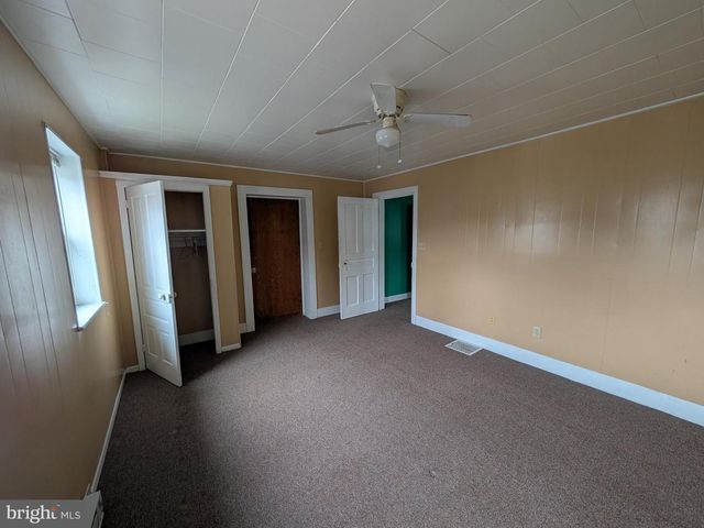 2086 PENNINGTON RD, Warriors Mark, PA 16877