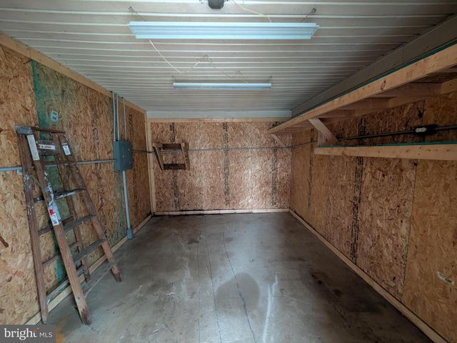 2086 PENNINGTON RD, Warriors Mark, PA 16877