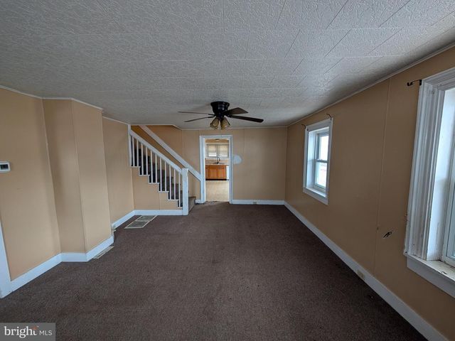 2086 PENNINGTON RD, Warriors Mark, PA 16877