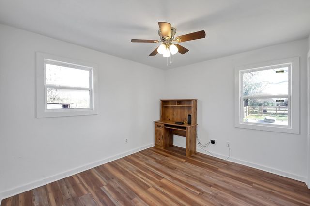 1232 County Road 1805, Crockett, TX 75835