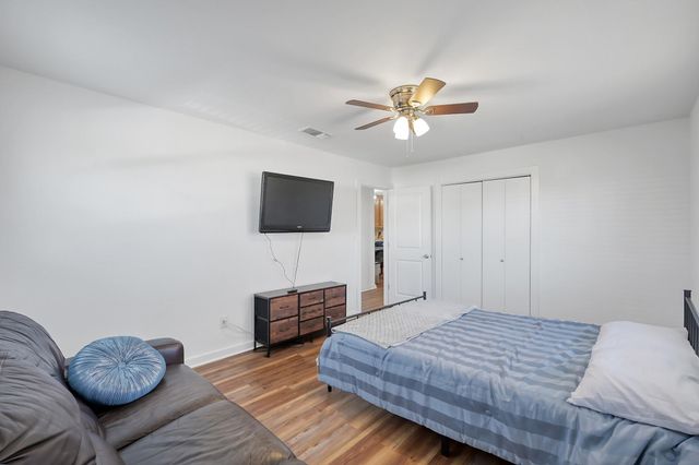 1232 County Road 1805, Crockett, TX 75835