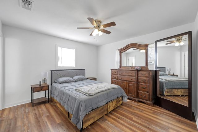 1232 County Road 1805, Crockett, TX 75835