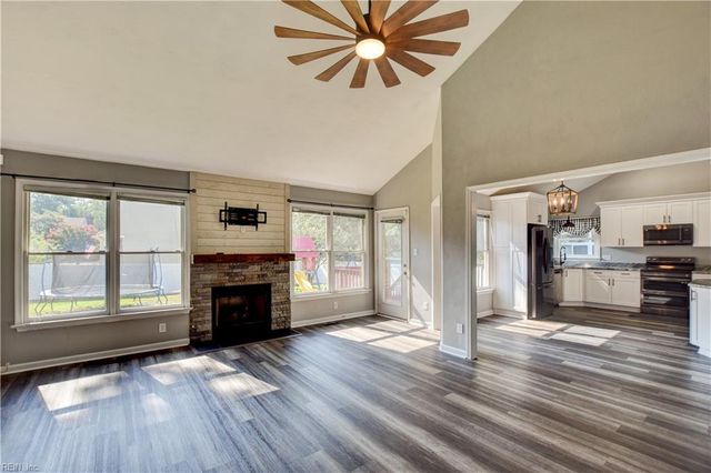615 Madera RD, Chesapeake, VA 23322