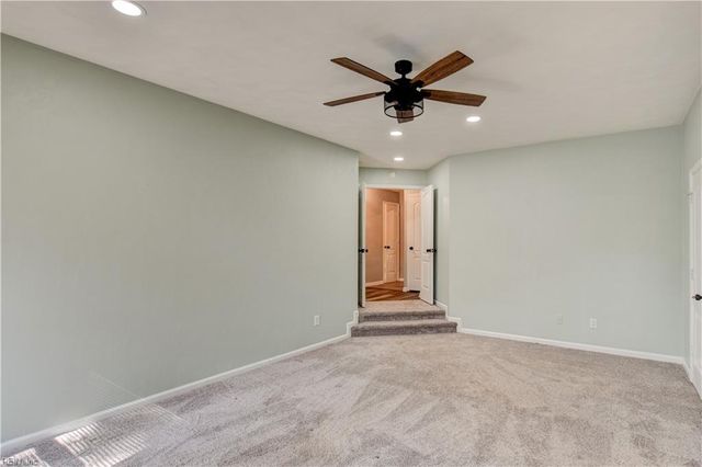 615 Madera RD, Chesapeake, VA 23322