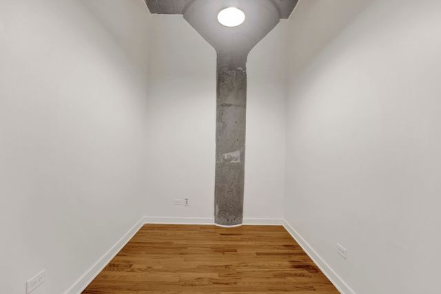 1071 W 15TH Street 314, Chicago, IL 60608