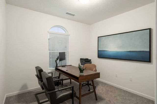 1449 Crimson Way, Dinuba, CA 93618