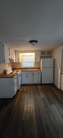 2351 East Pacific Street, Springfield, MO 65803