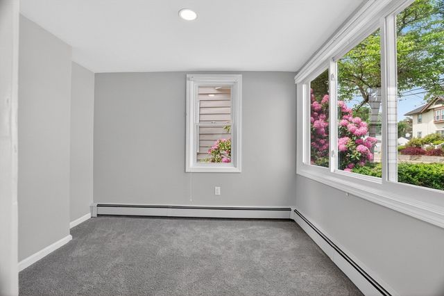 115 Fenno St, Quincy, MA 02170