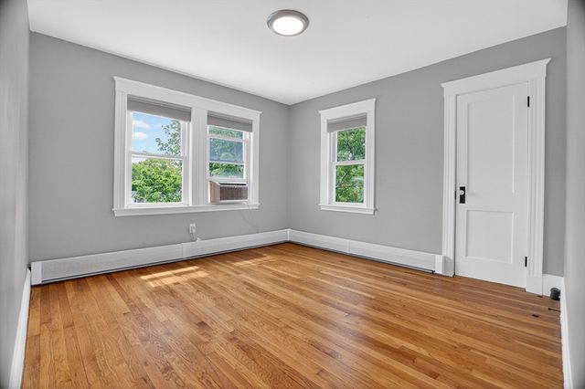 115 Fenno St, Quincy, MA 02170