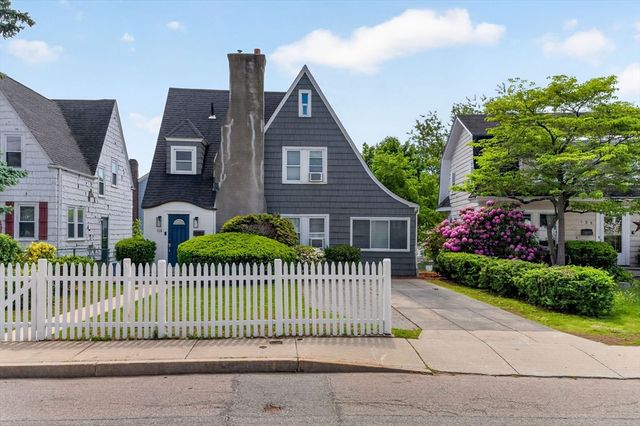 115 Fenno St, Quincy, MA 02170