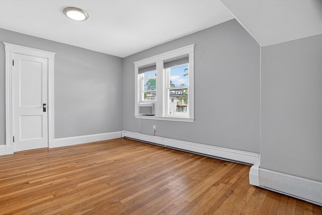 115 Fenno St, Quincy, MA 02170
