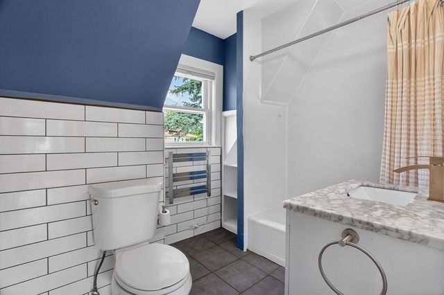 115 Fenno St, Quincy, MA 02170