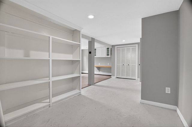 115 Fenno St, Quincy, MA 02170