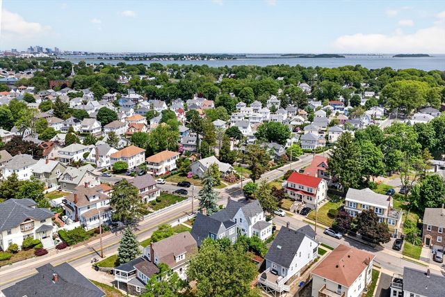 115 Fenno St, Quincy, MA 02170