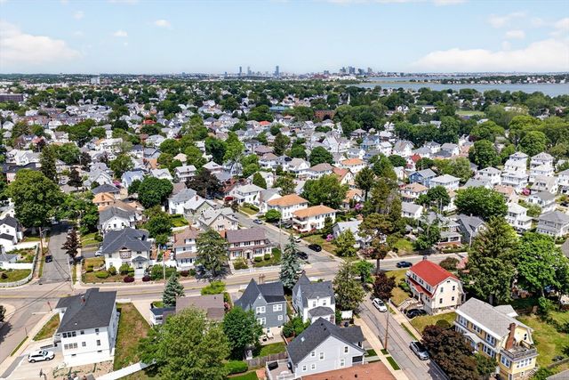 115 Fenno St, Quincy, MA 02170