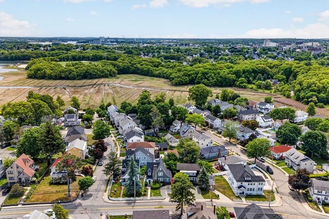 115 Fenno St, Quincy, MA 02170