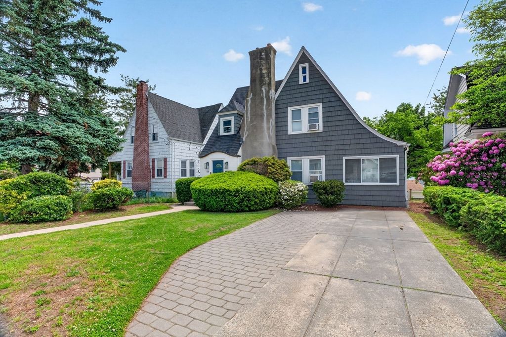 115 Fenno St, Quincy, MA 02170