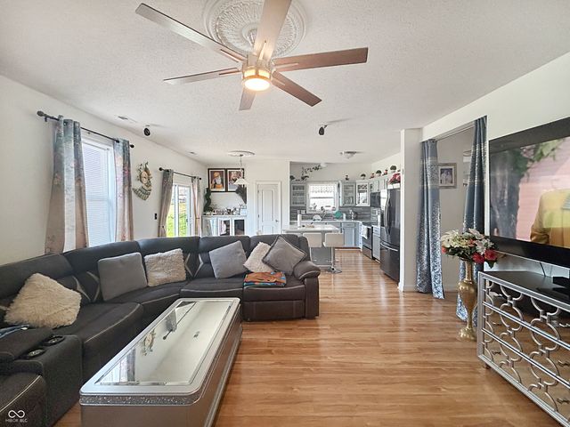 1678 Juniper Lane, Greenwood, IN 46143