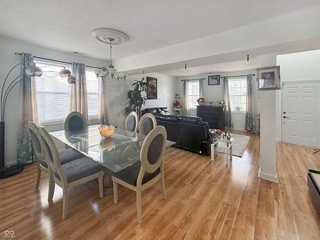 1678 Juniper Lane, Greenwood, IN 46143