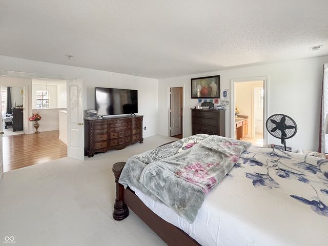 1678 Juniper Lane, Greenwood, IN 46143