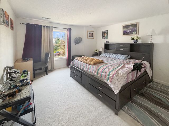 1678 Juniper Lane, Greenwood, IN 46143