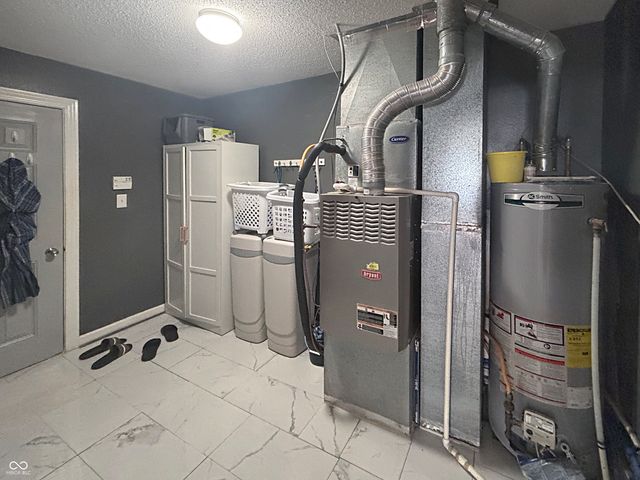 1678 Juniper Lane, Greenwood, IN 46143