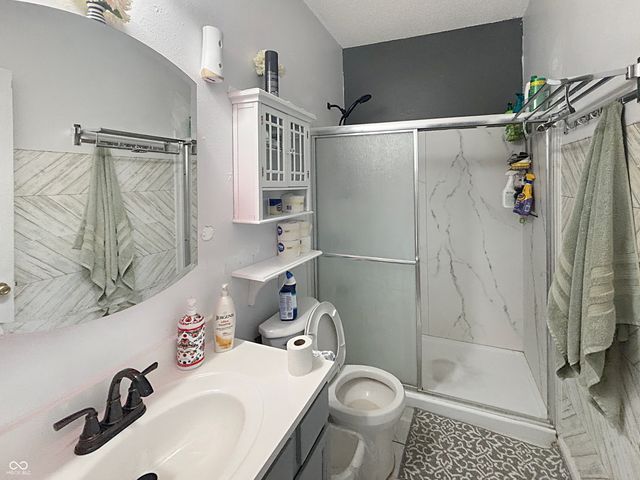 1678 Juniper Lane, Greenwood, IN 46143