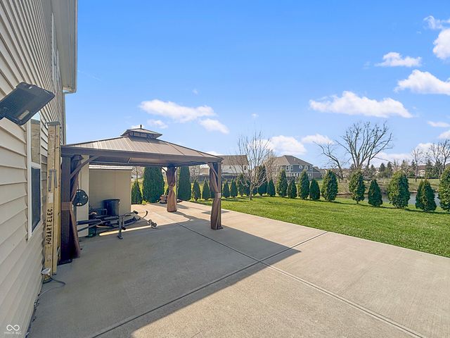 1678 Juniper Lane, Greenwood, IN 46143